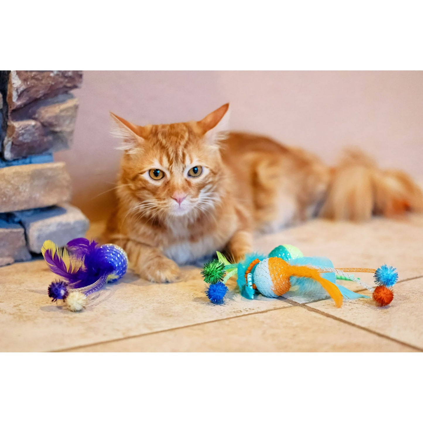 Mesh Feather Ball Cat Toy, Color May Vary